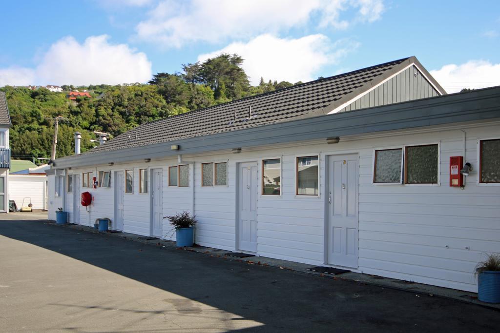 Midway Pacifica Lodge ロワー・ハット エクステリア 写真